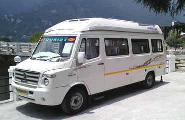 14 Seater Tempo Traveller Hire in Pathankot